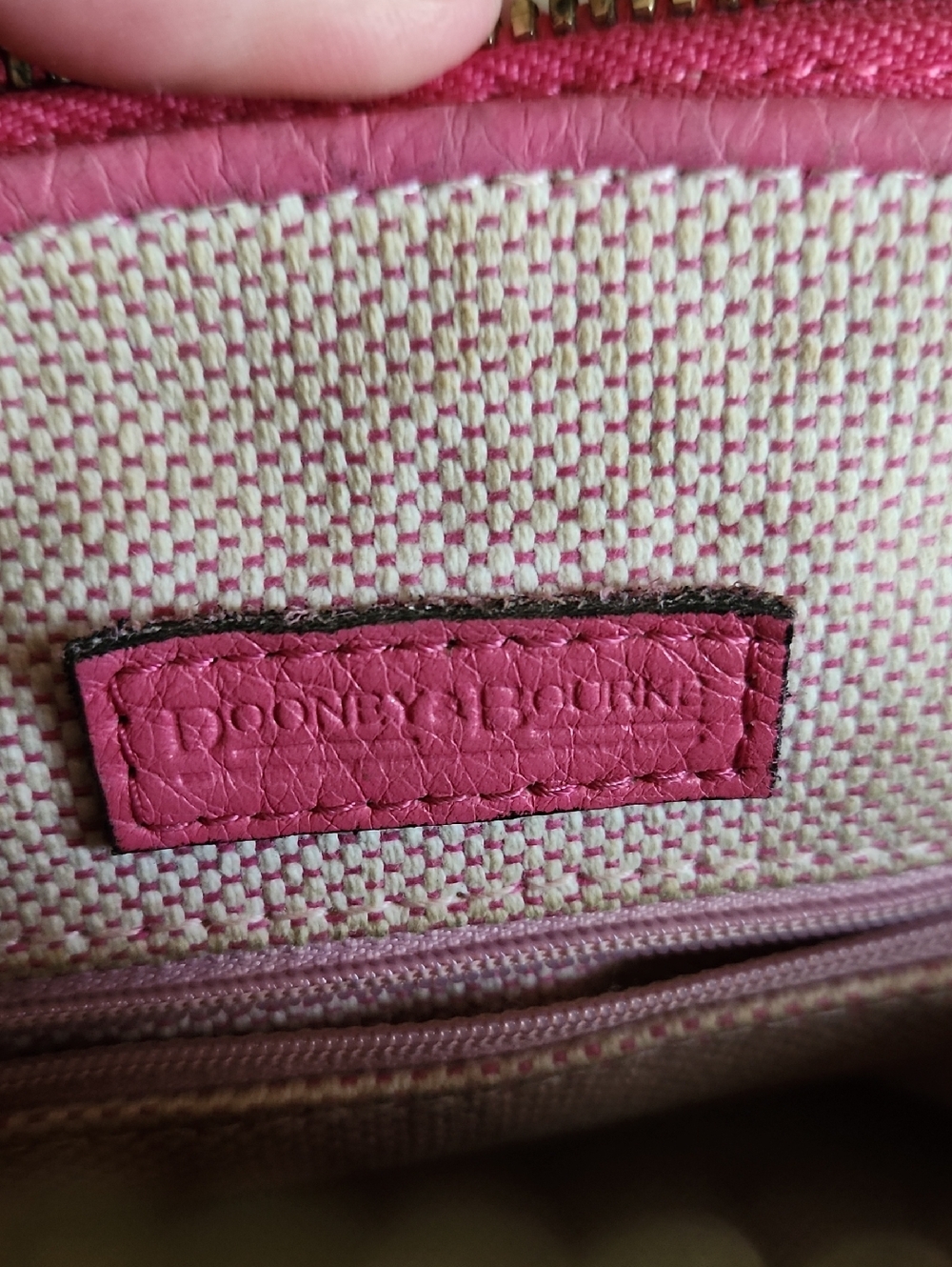 Dooney & Bourke Pink Pebbled Leather Baby Domed Satchel with Matching Wallet - Picture 5 of 16